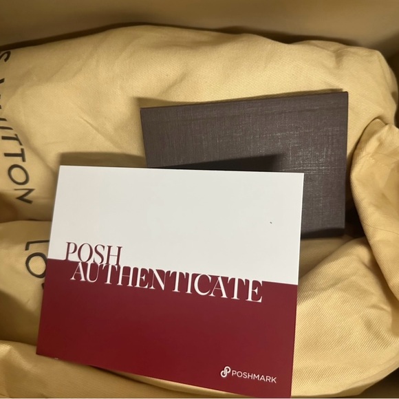 🔥NIB Louis Vuitton shoes unisex size 8 comes with Posh COA🔥 - Picture 4 of 12